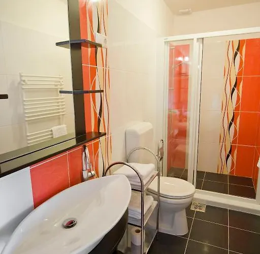 Kek Oeboel Panzio Panzió Balatonfůzfő